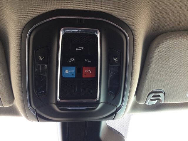 2023 Jeep Wagoneer L