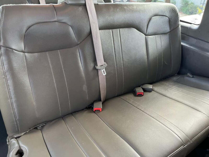 2020 Chevrolet Express LS 3500