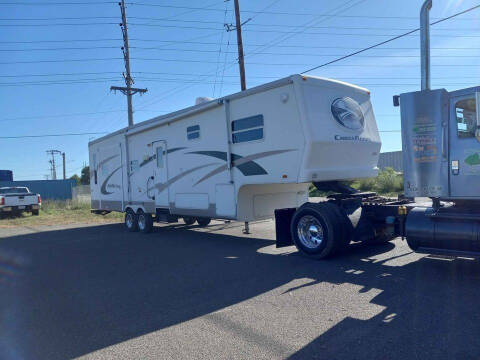 2006 Crossroads Paradise Pointe for sale at Kull N Claude Auto Sales in Saint Cloud MN