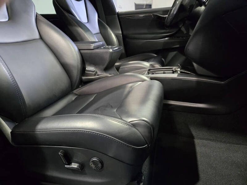 2018 Tesla Model X 75D