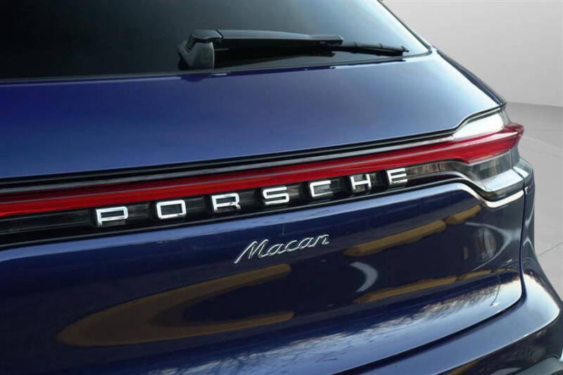 2022 Porsche Macan