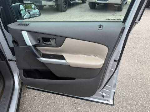 2013 Ford Edge SE