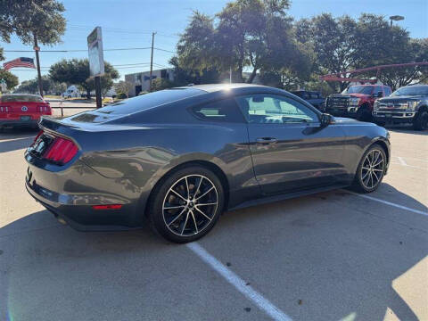2017 Ford Mustang EcoBoost