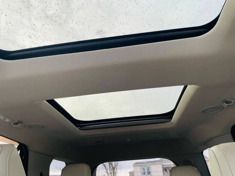 2019 Ford Explorer Platinum