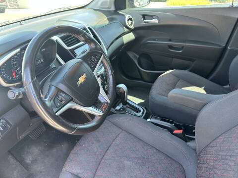 2017 Chevrolet Sonic LT Auto