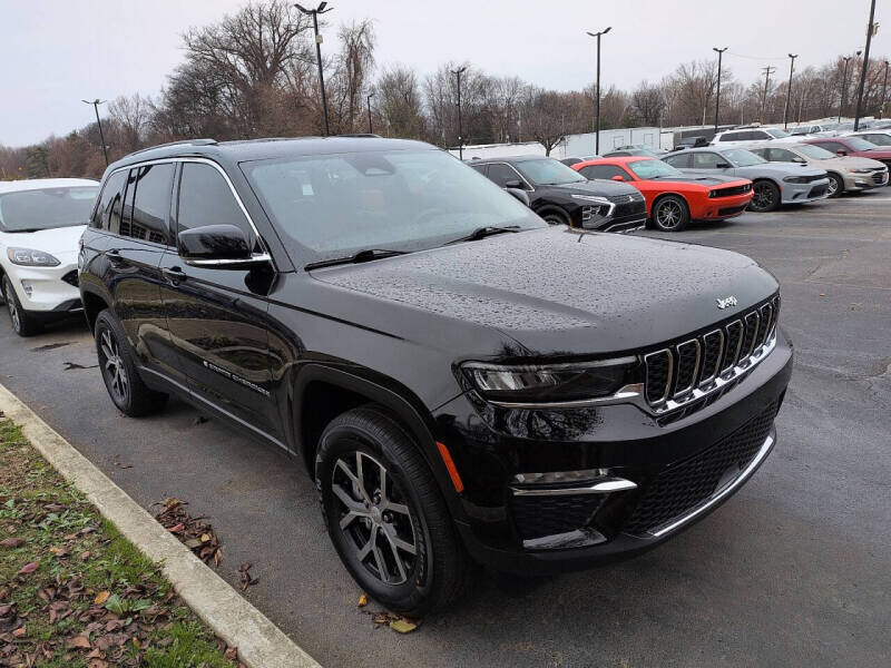 2023 Jeep Grand Cherokee Limited's photo
