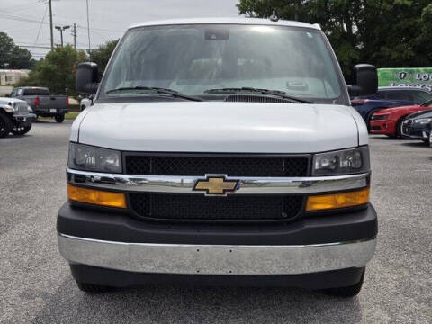 2025 Chevrolet Express LT 3500