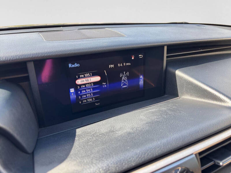 2019 Lexus IS 300