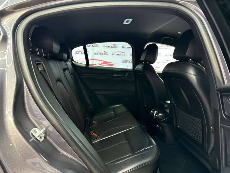 2024 Alfa Romeo Stelvio Sprint