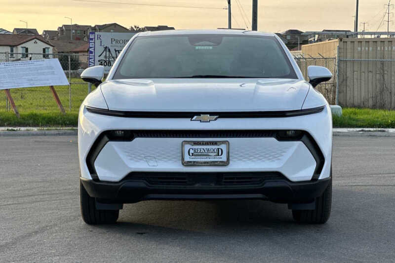 2026 Chevrolet Equinox EV LT 1