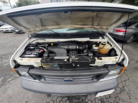 2006 Ford E-Series E-350 SD XL