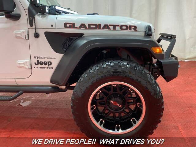 2020 Jeep Gladiator Sport