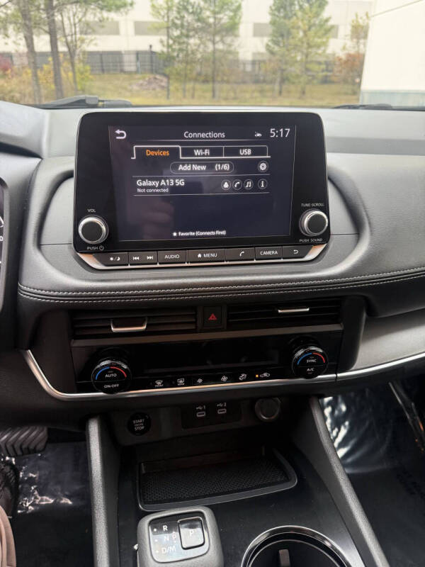 2024 Nissan Rogue SV