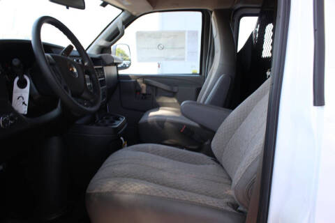 2026 Chevrolet Express 2500