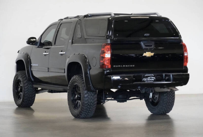 2012 Chevrolet Avalanche LT