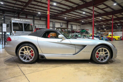 2004 Dodge Viper SRT-10