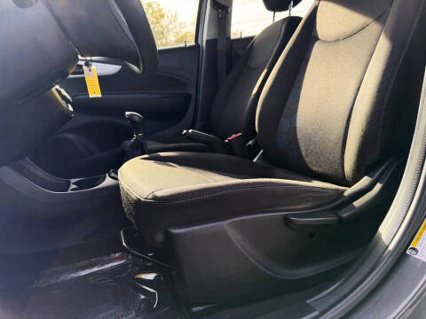 2016 Chevrolet Spark 1LT Manual