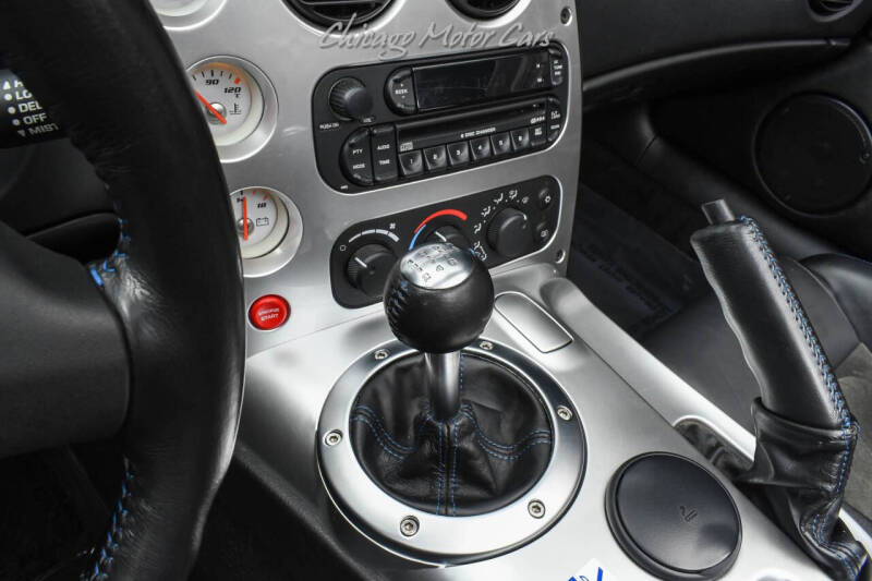 2005 Dodge Viper SRT-10
