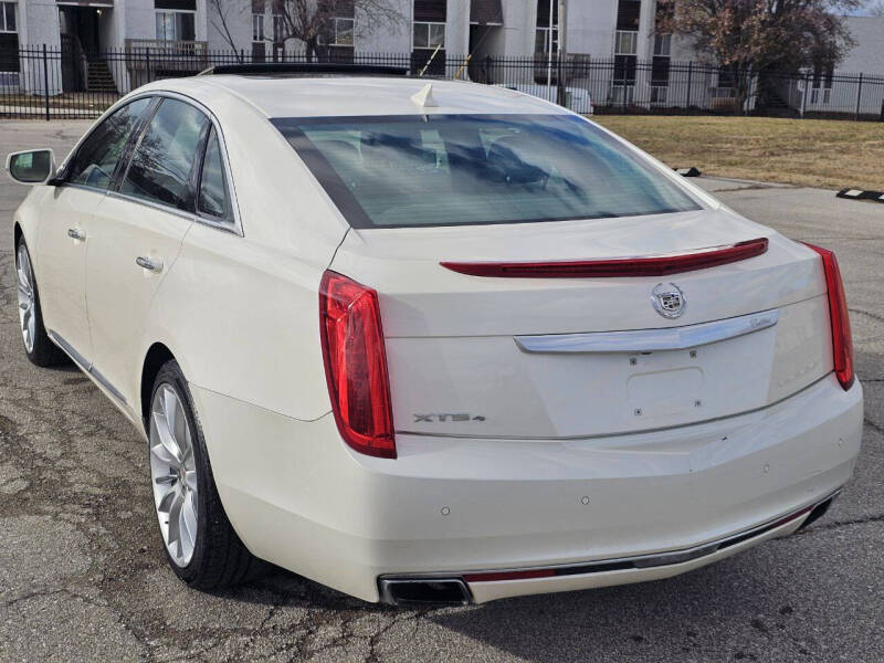 2014 Cadillac XTS Platinum Vsport