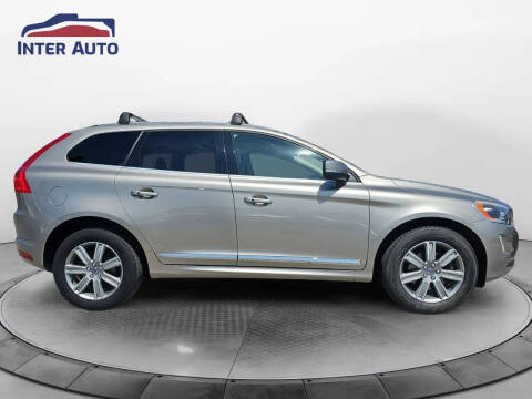 2016 Volvo XC60 T6 Platinum