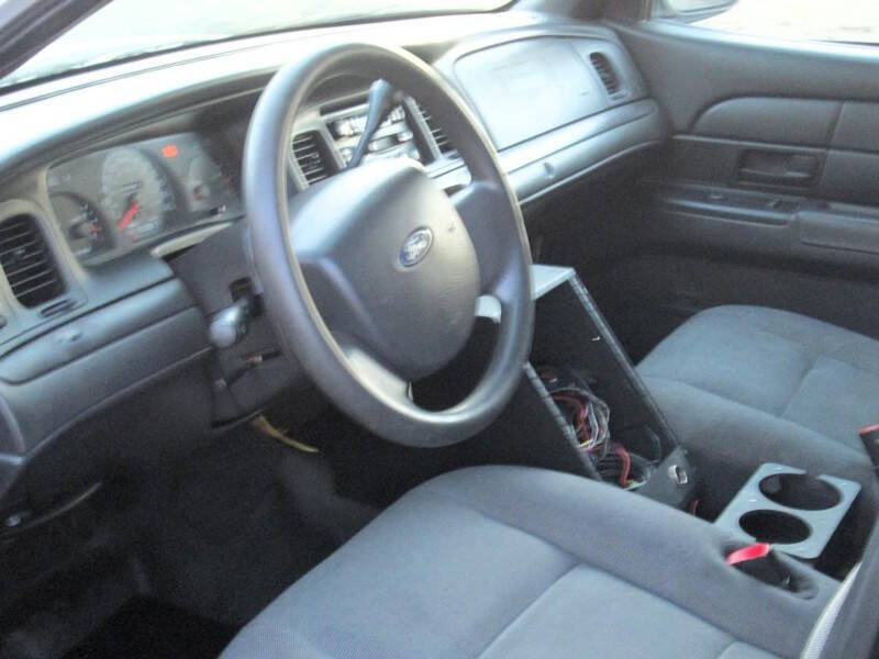2005 Ford Crown Victoria