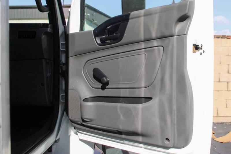 2022 International MV607