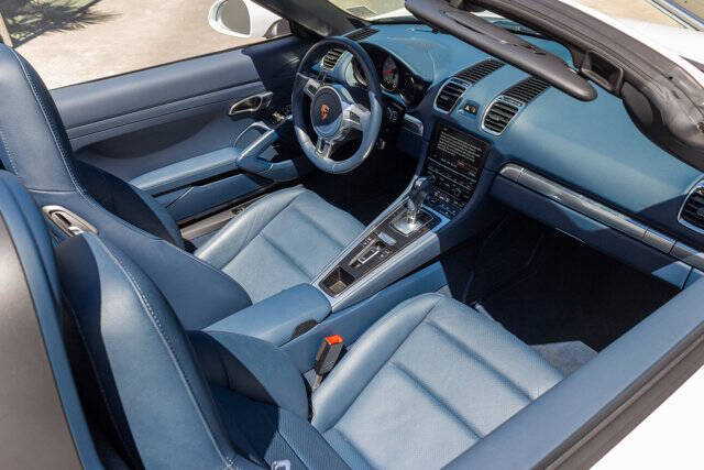 2014 Porsche Boxster 10