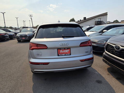 2018 Audi Q5 2.0T quattro Premium Plus