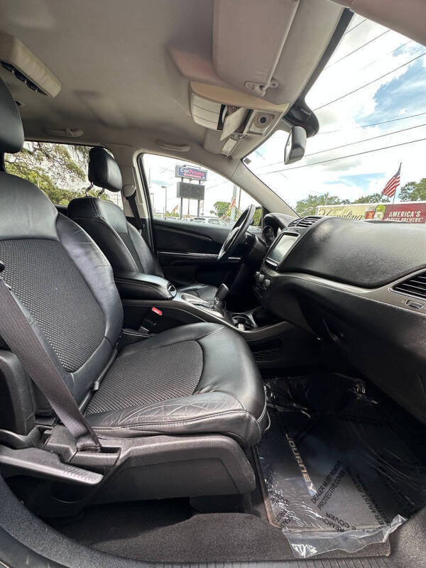 2016 Dodge Journey Crossroad