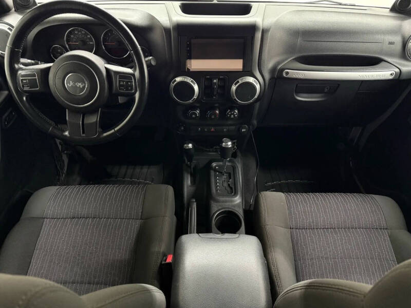 2011 Jeep Wrangler Unlimited Sahara