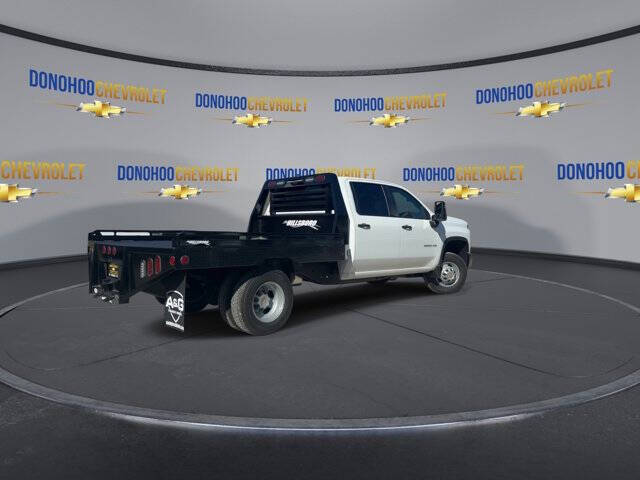 2026 Chevrolet Silverado 3500HD CC Work Truck