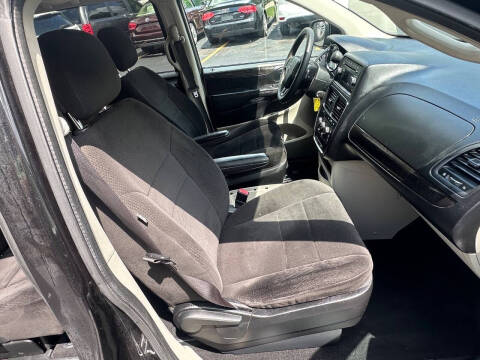 2013 Dodge Grand Caravan SE