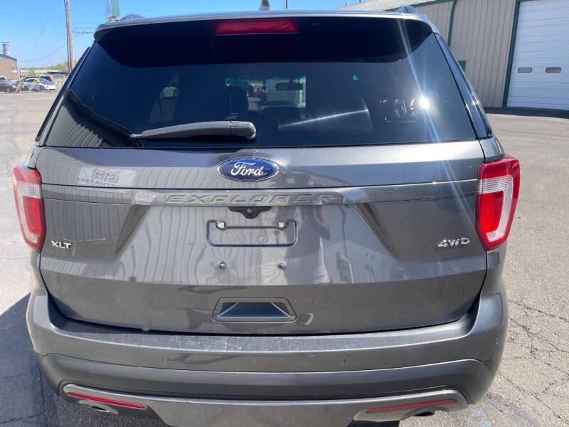 2017 Ford Explorer XLT