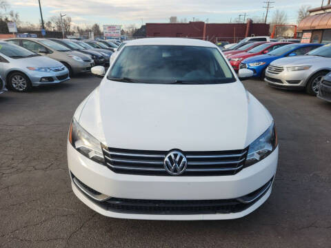 2014 Volkswagen Passat for sale at SANAA AUTO SALES LLC in Englewood CO