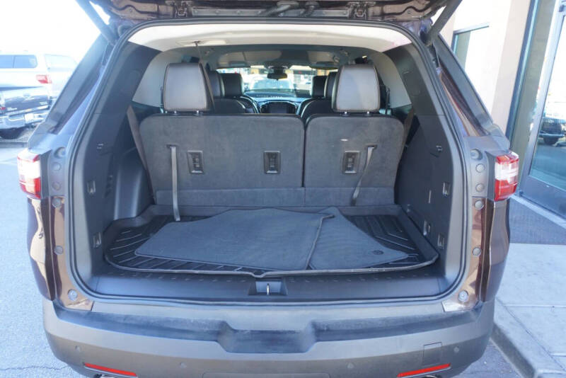 2020 Chevrolet Traverse LT Leather