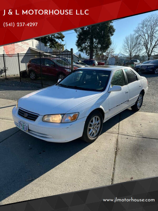 2000 Toyota Camry for sale at J & L MOTORHOUSE LLC in Grants Pass OR