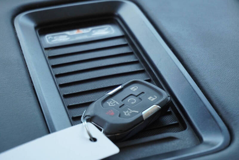 2017 GMC Yukon XL SLT