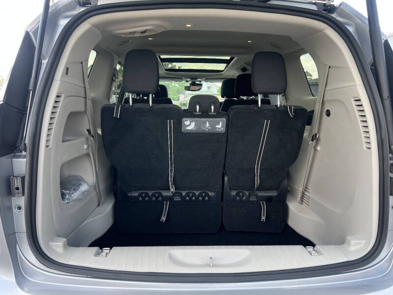 2020 Chrysler Pacifica Touring