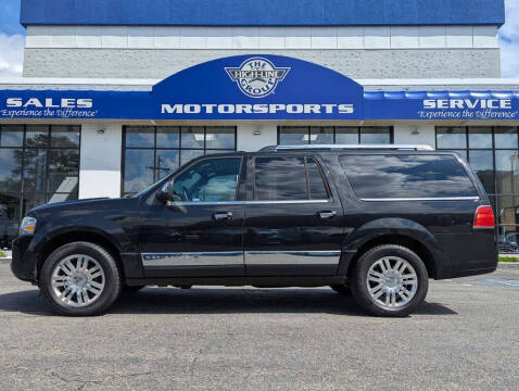 2013 Lincoln Navigator L