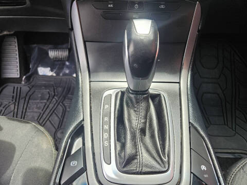 2016 Ford Edge SE