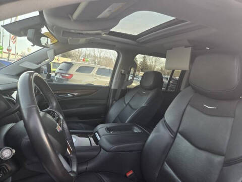 2020 Cadillac Escalade ESV Luxury