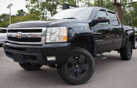 2009 Chevrolet Silverado 1500 for sale at EXCLUSIVE MOTORS in Virginia Beach VA