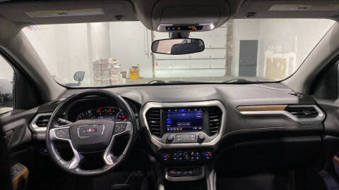 2020 GMC Acadia SLE