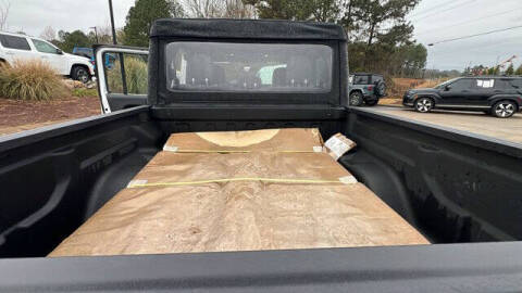 2024 Jeep Gladiator Sport