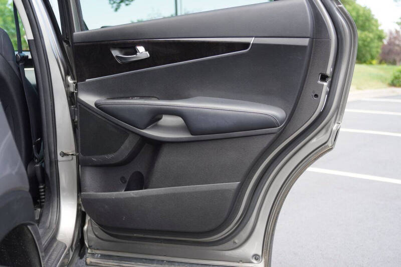 2016 Kia Sorento LX V6