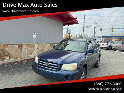 2004 Toyota Highlander for sale at Drive Max Auto Sales in Warren MI