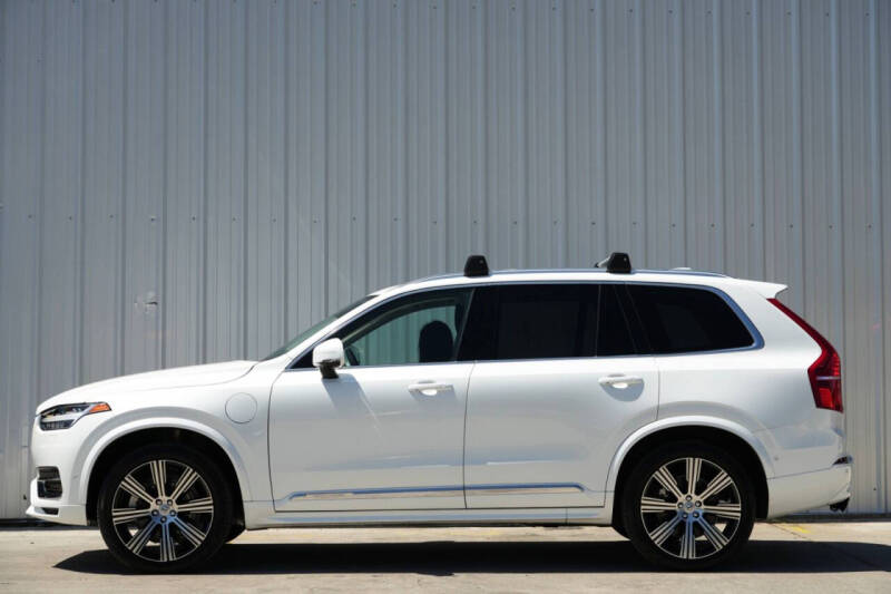 2023 Volvo XC90 Recharge T8 Ultimate Bright Theme 6P