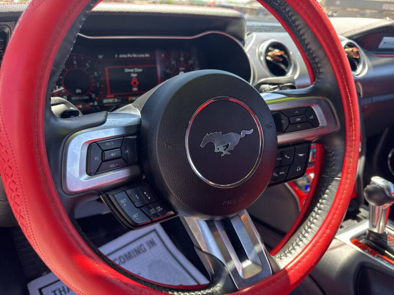 2022 Ford Mustang EcoBoost Premium