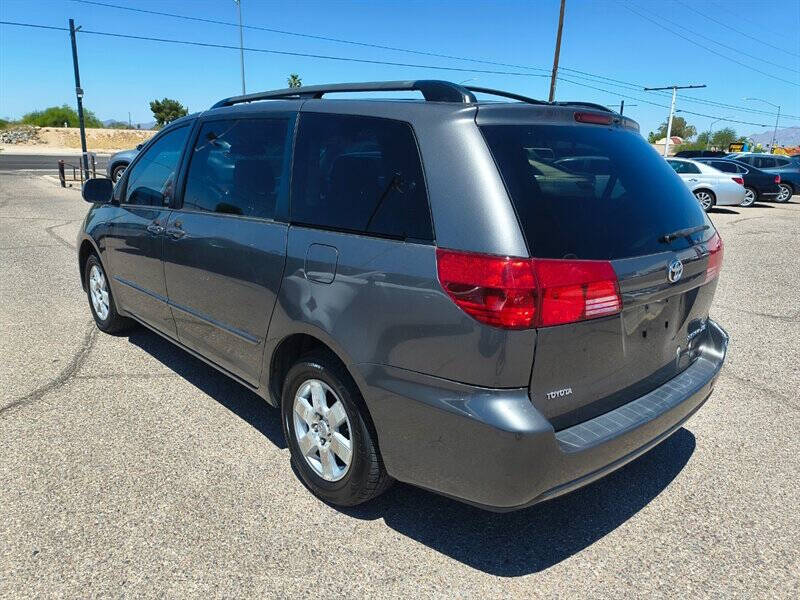 2004 Toyota Sienna XLE 7 Passenger