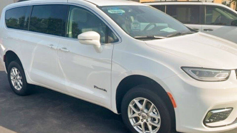 2022 Chrysler Pacifica for sale at A&J Mobility in Valders WI